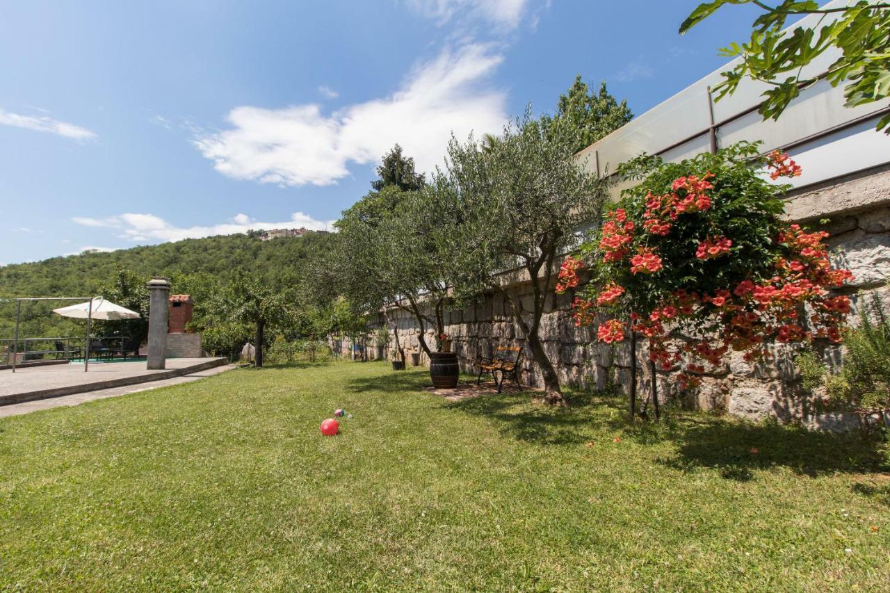 Apartments Vesna Opatija Exterior photo