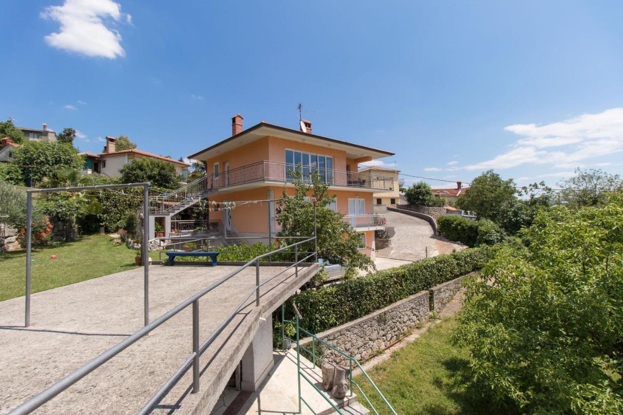 Apartments Vesna Opatija Exterior photo